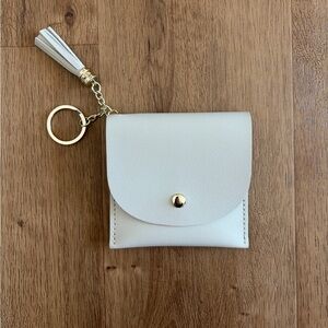 Lark & Ives card purse in Latte